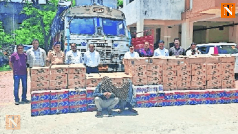 Secret Cavity in Truck Used to Smuggle 300 Boxes of Liquor Uncovered